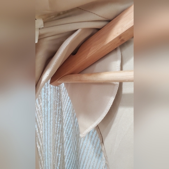 Eliza J Women's Sequined‎ Flutter-Sleeve Mock Neck Cocktail Dress Size 10 - Picture 7 of 13